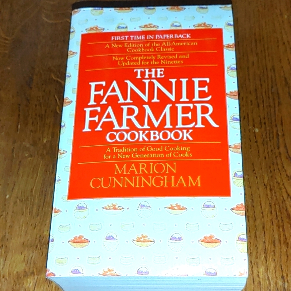 Vtg Fannie Farmer Cookbook